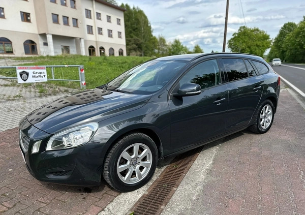 Volvo V60 cena 33900 przebieg: 170000, rok produkcji 2013 z Jaworzno małe 326